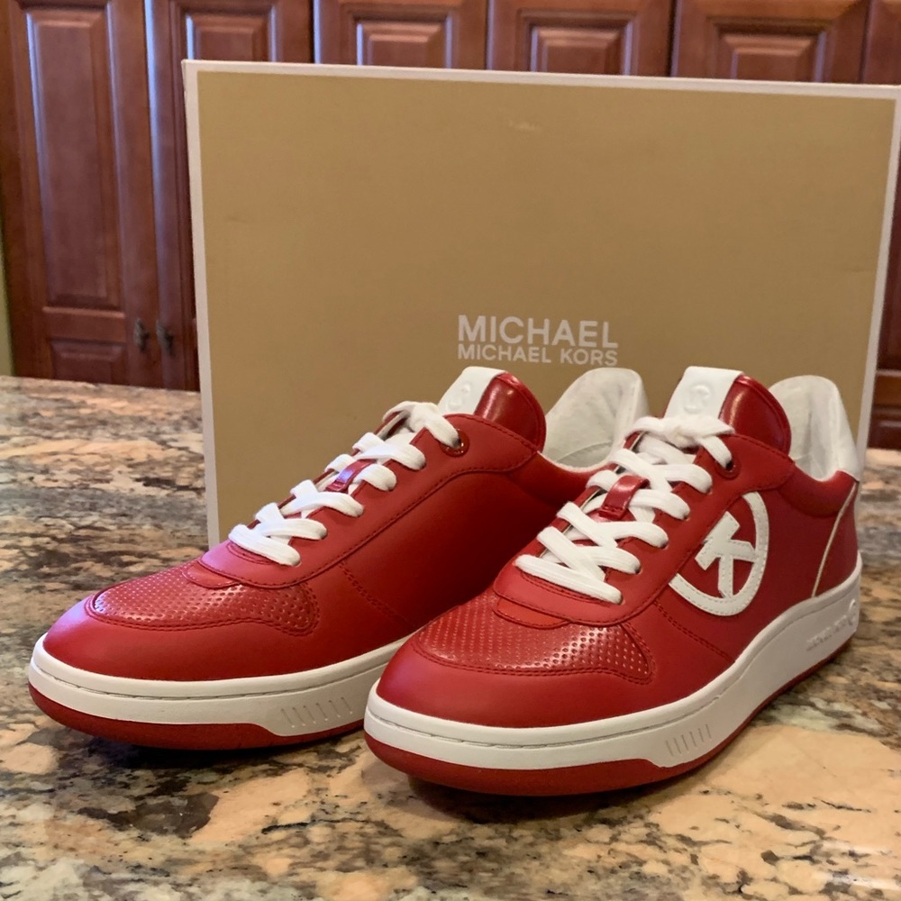 Authentic NEW Michael Kors Leather Sneaker
